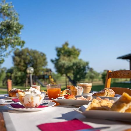 Glamping Gli Etruschi Hotel Piombino Bagian luar foto