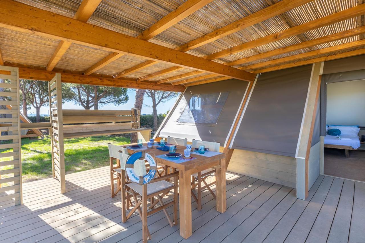 Glamping Gli Etruschi Hotel Piombino Bagian luar foto