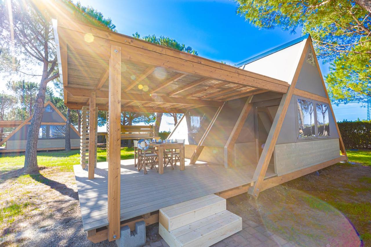 Glamping Gli Etruschi Hotel Piombino Bagian luar foto