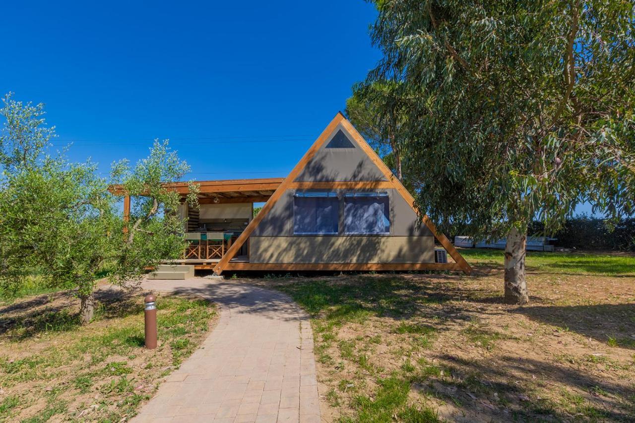 Glamping Gli Etruschi Hotel Piombino Bagian luar foto