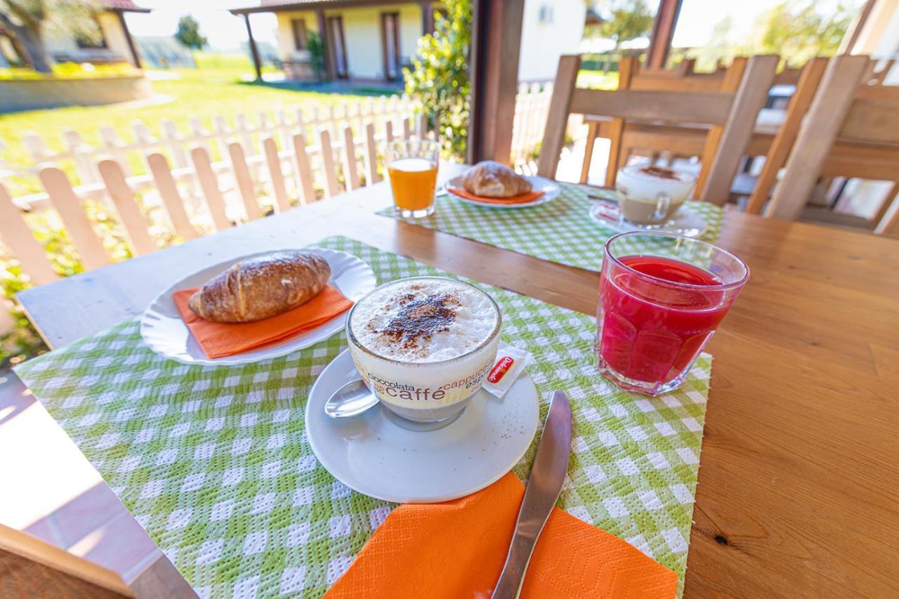 Glamping Gli Etruschi Hotel Piombino Bagian luar foto