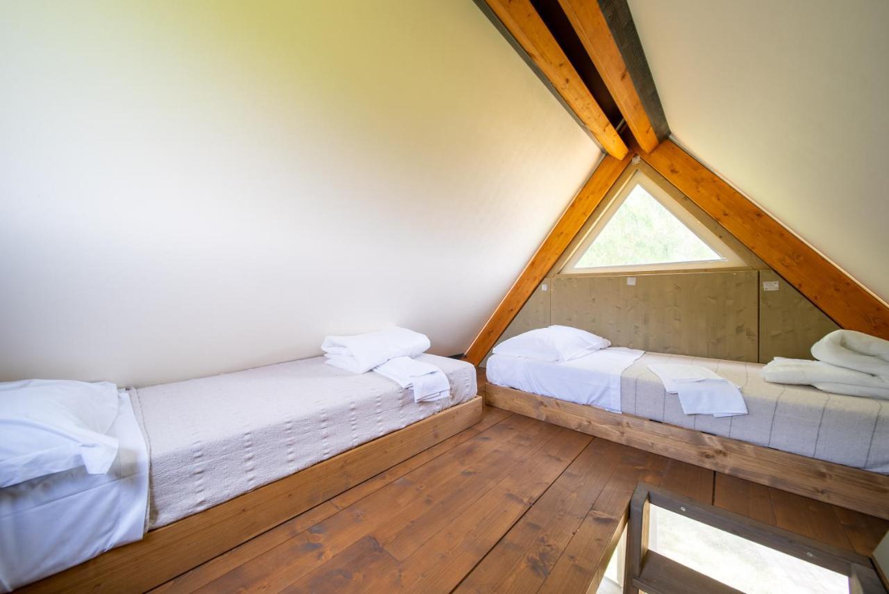 Glamping Gli Etruschi Hotel Piombino Bagian luar foto